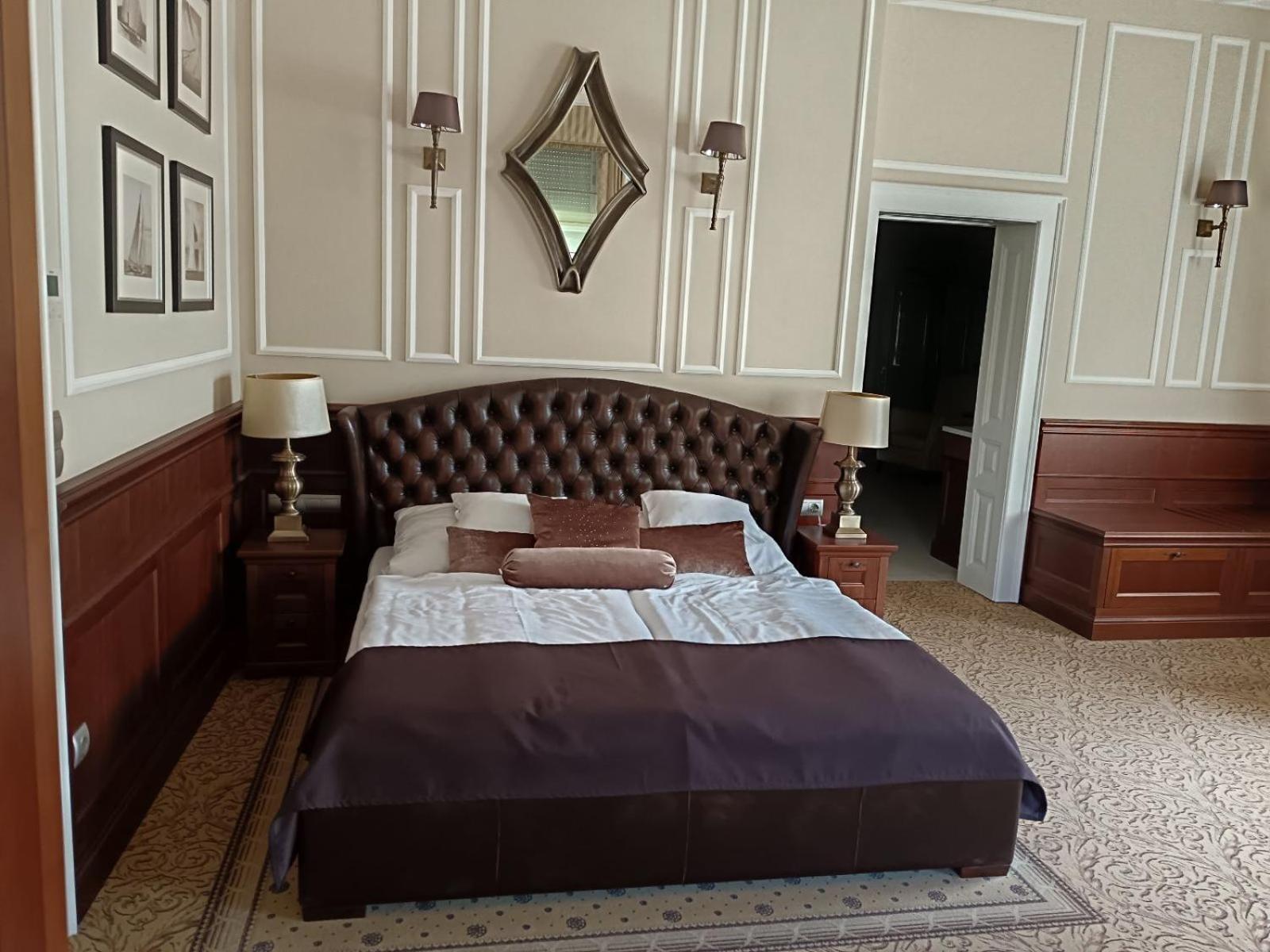 Thanhoffer - Horthy Villa Siófok Buitenkant foto