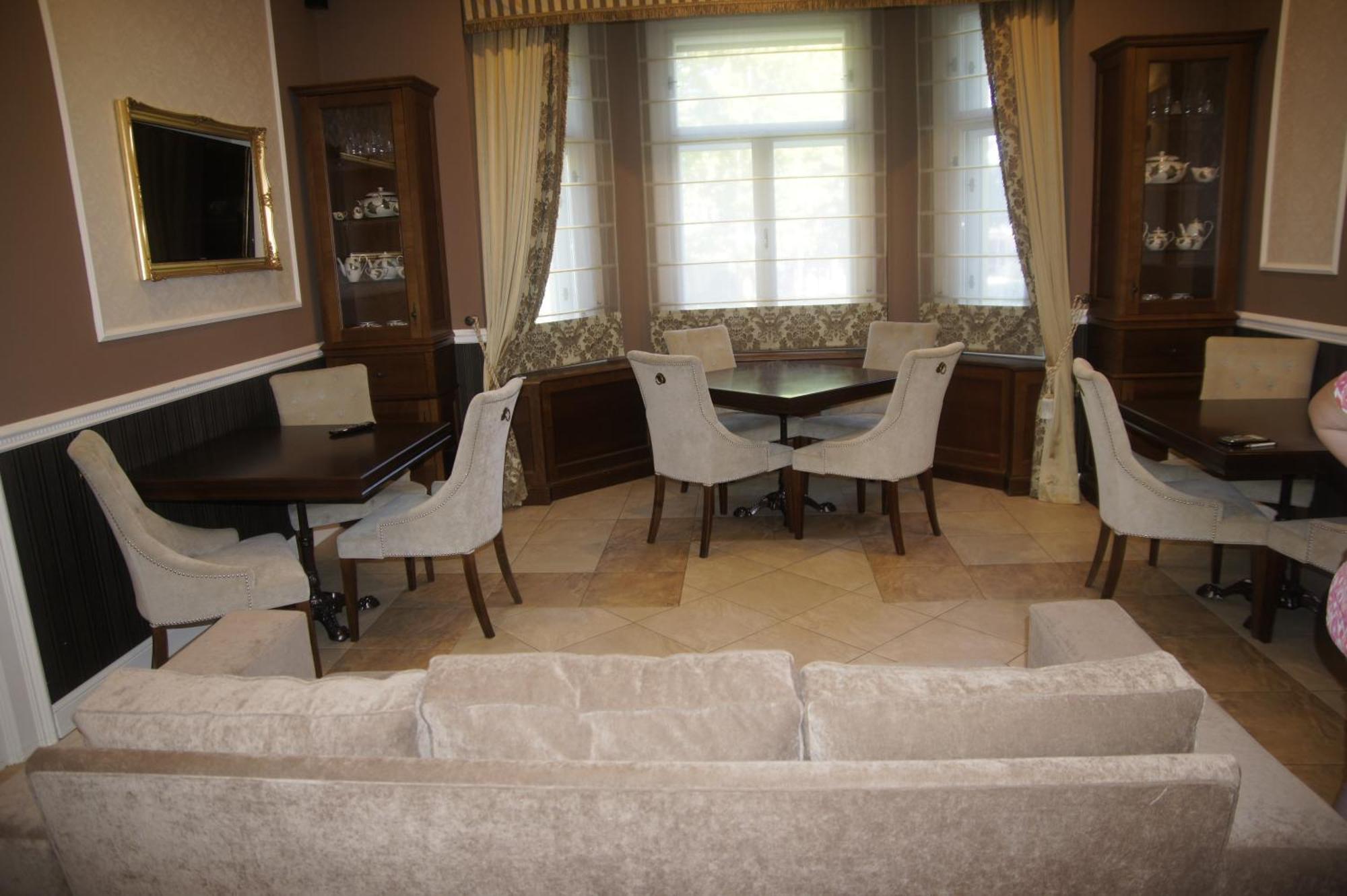 Thanhoffer - Horthy Villa Siófok Buitenkant foto