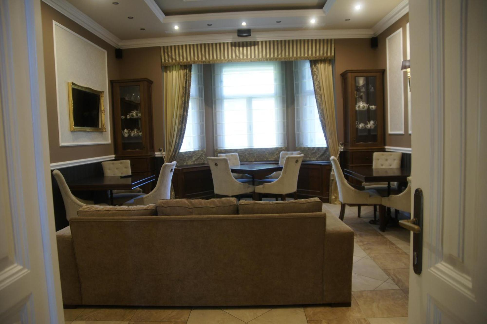 Thanhoffer - Horthy Villa Siófok Buitenkant foto