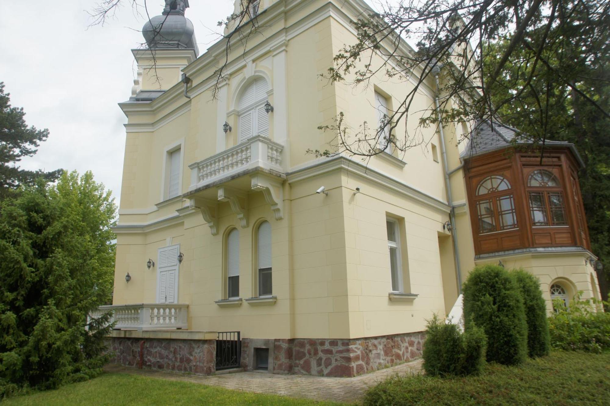 Thanhoffer - Horthy Villa Siófok Buitenkant foto